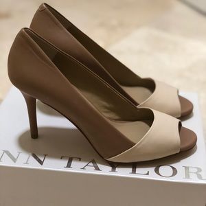 Ann Taylor shoes. Size 6.5